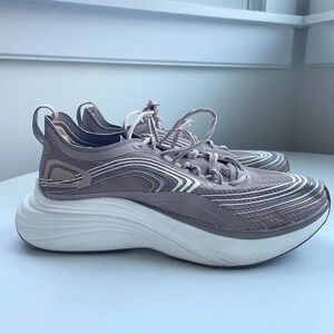 NWOT APL Streamline Sneakers Women’s Size 7.5